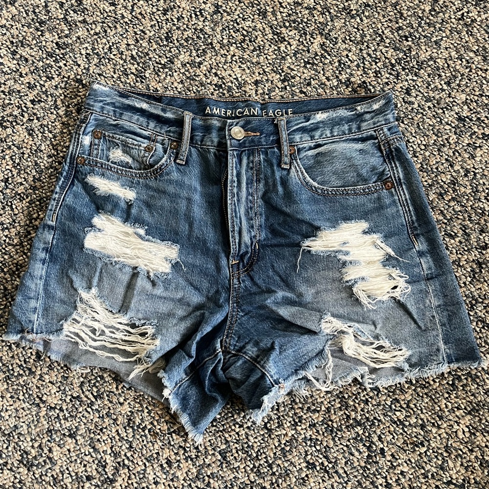American Eagle Outfitters 90’s Boyfriend Blue Distressed Jean Shorts